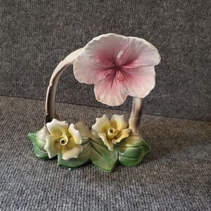 CAPODIMONTE Made in Italy flowers Vintage!